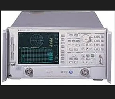 نتورک آنالایزر 40GHz آجیلنت 8722D