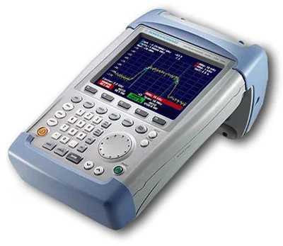 اسپکتروم و نتورک آنالایزر هندهلد روداندشوارز Fsh8